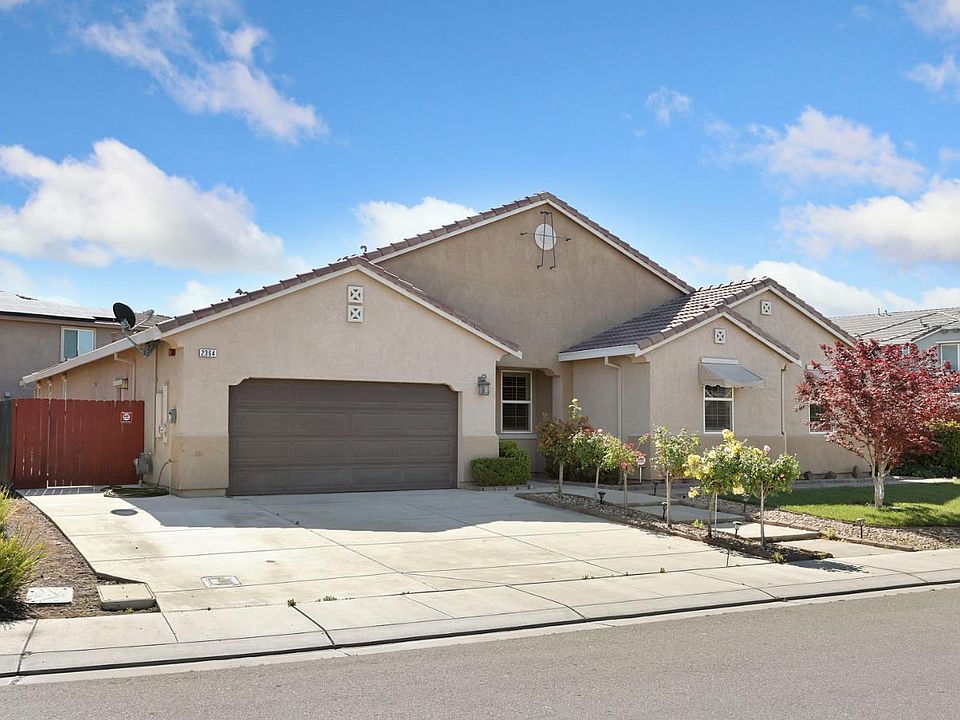 1st image of 2364 Inyo Pl