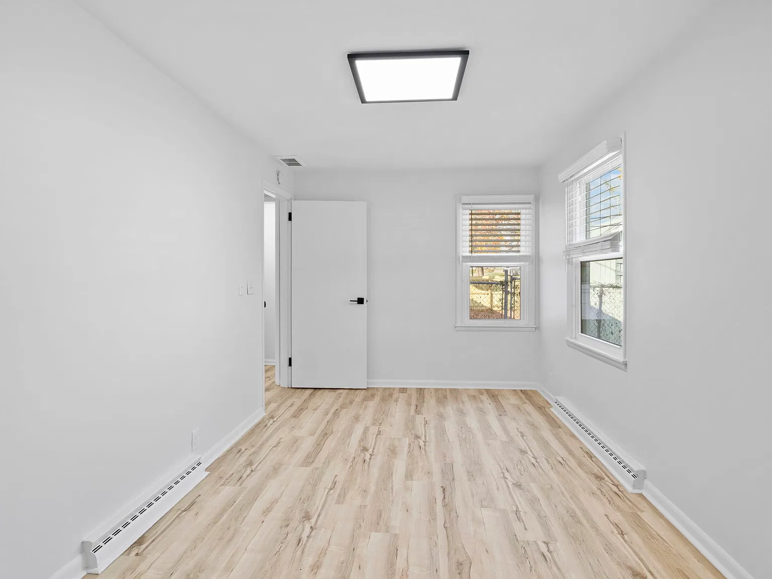 700 Center Street - 1 — Photo 4