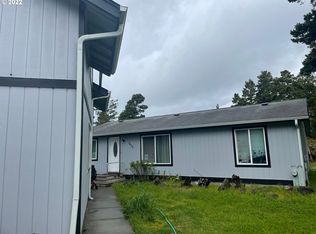 1433 Siano Loop, Florence, OR 97439