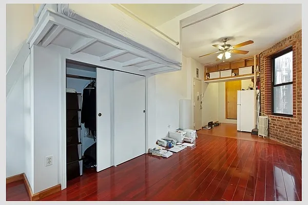 Rented by Stribling | media 9