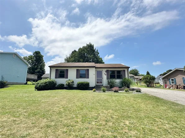 79 Bernwood Dr, North East, PA 16428