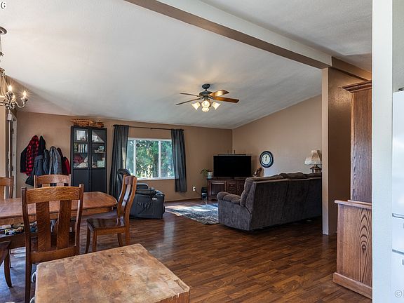 5th image of 76654 Heath Rd