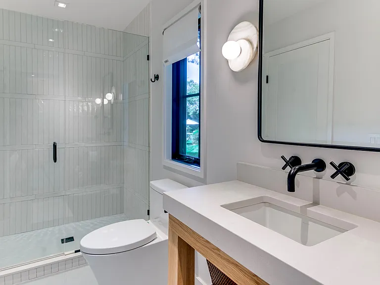 8 Lily Hill Rd — Photo 15