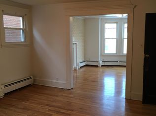 97 9th St #3, Troy, NY 12180