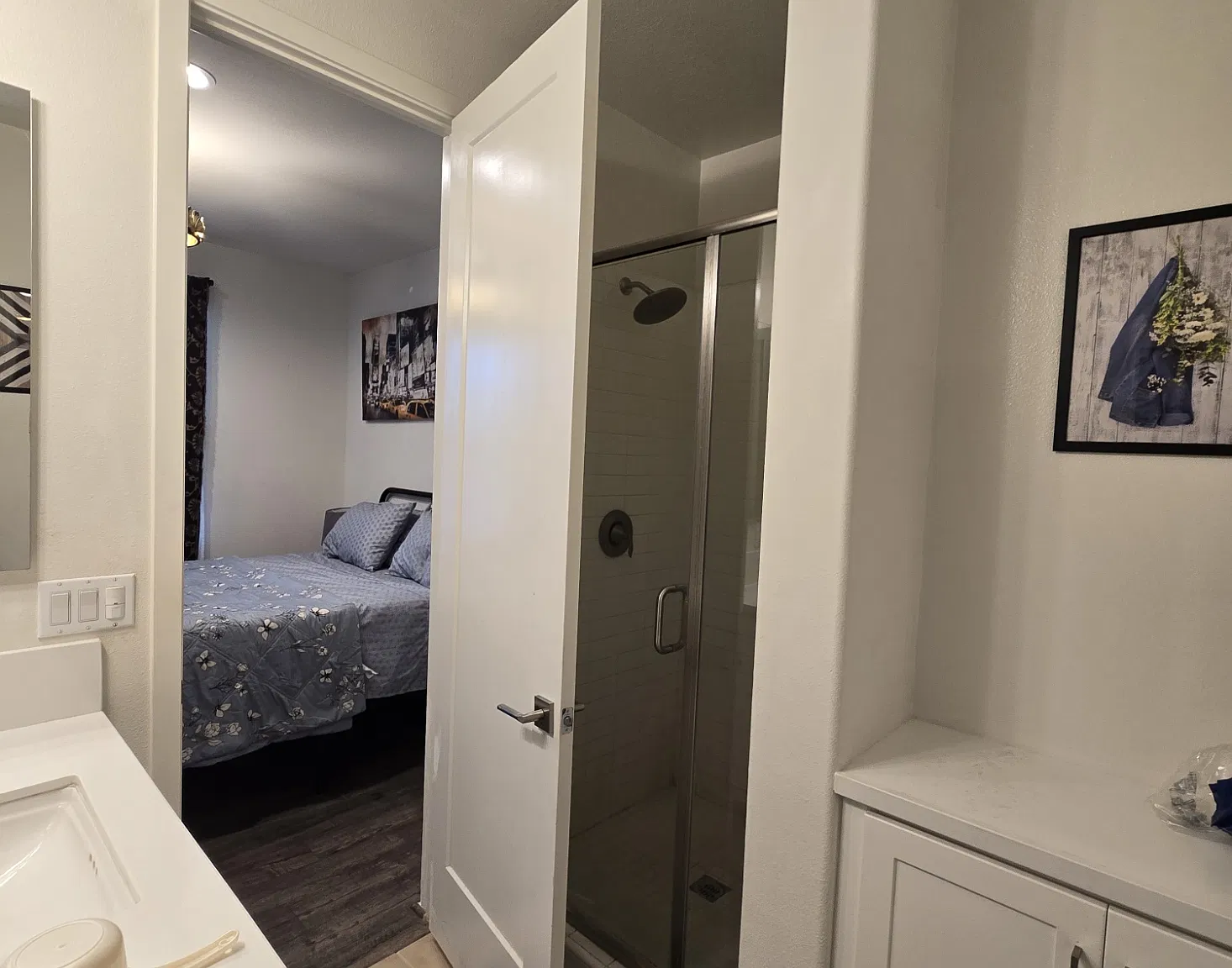 1 bed, 500 sqft, $2,100 — Photo 3