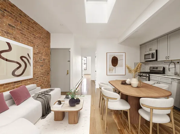 172 Schaefer Street image 16 of 23