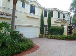 1511 Passion Vine Cir, Weston, FL 33326