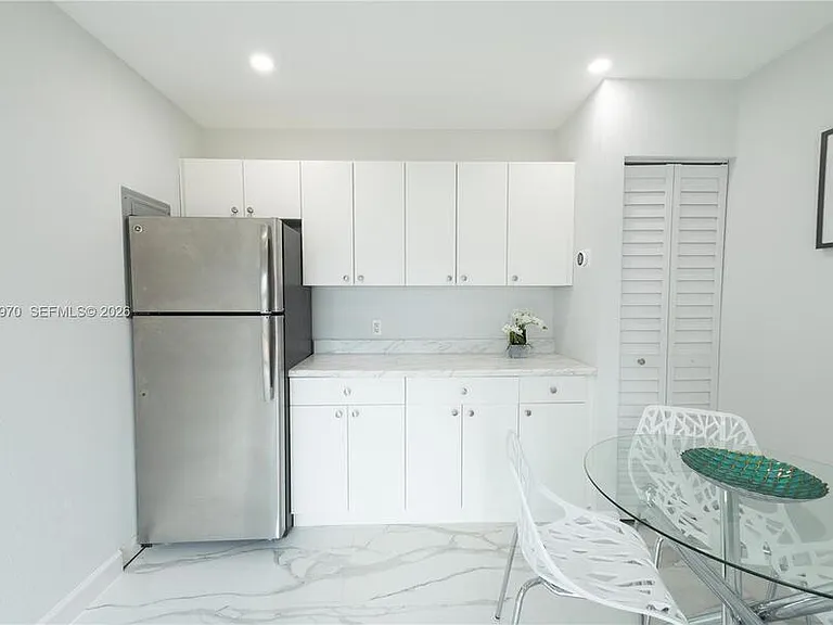 12040 SW 43rd St — Photo 60