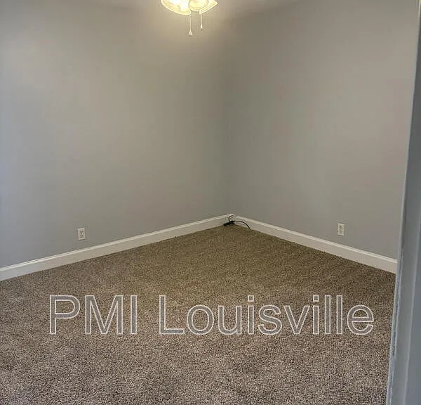 2212 Gerald Ct #3 — Photo 5