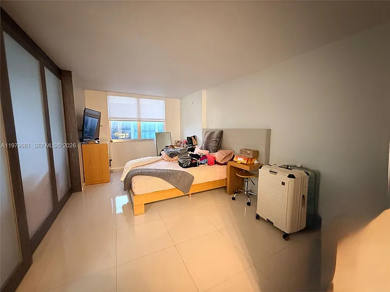 6039 Collins Ave #635 — Photo 8