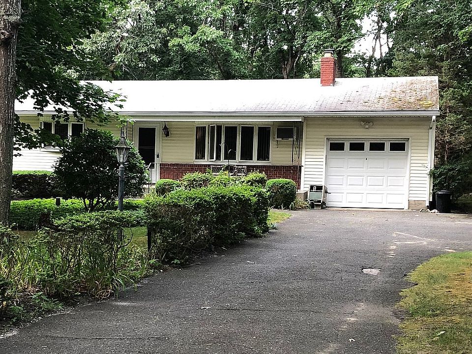 1st image of 18 Columbine Ave S