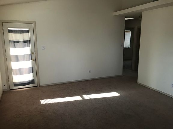 3rd image of 12361 Tierra Laguna Dr