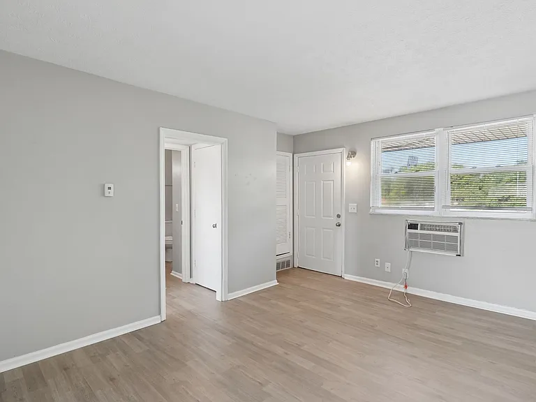 815 Riverview Dr #G — Photo 19