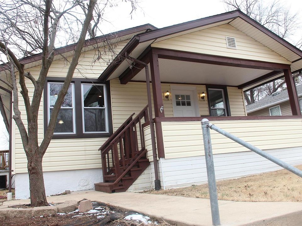 1st image of 2331 Wallis Ave