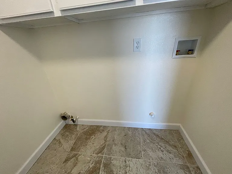 21256 Vidal Ct — Photo 23