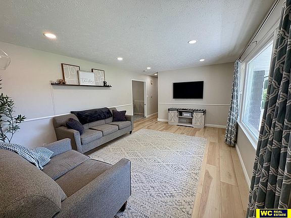 3rd image of 3401 N 207th St
