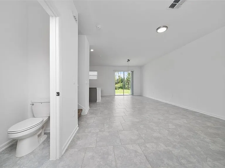 7720 Stone Creek Trl — Photo 6