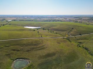 NW Green Hills Rd, Topeka, KS 66618