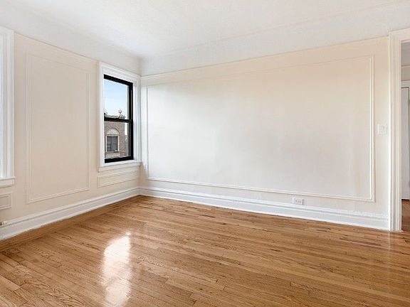4th image of 344 Fort Washington Ave #3C