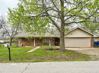 511 N Monroe Ave, Blanchard, OK 73010