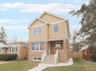 3330 Prairie Ave, Brookfield, IL 60513