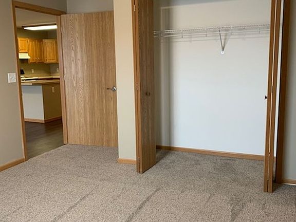 5th image of 420 5th Ave S APT 403
