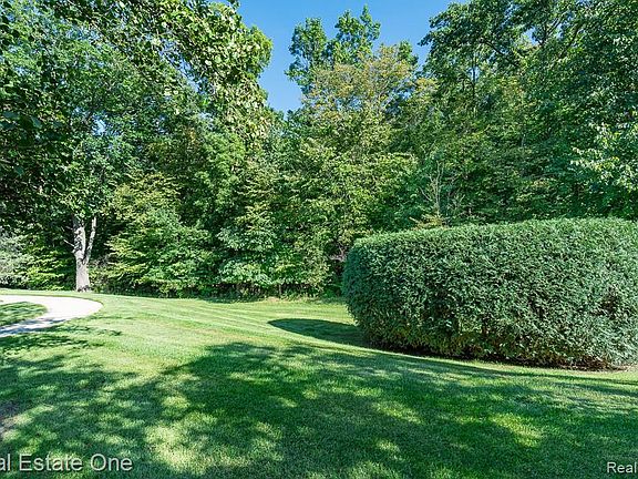 3rd image of 3491 Tremonte Cir S