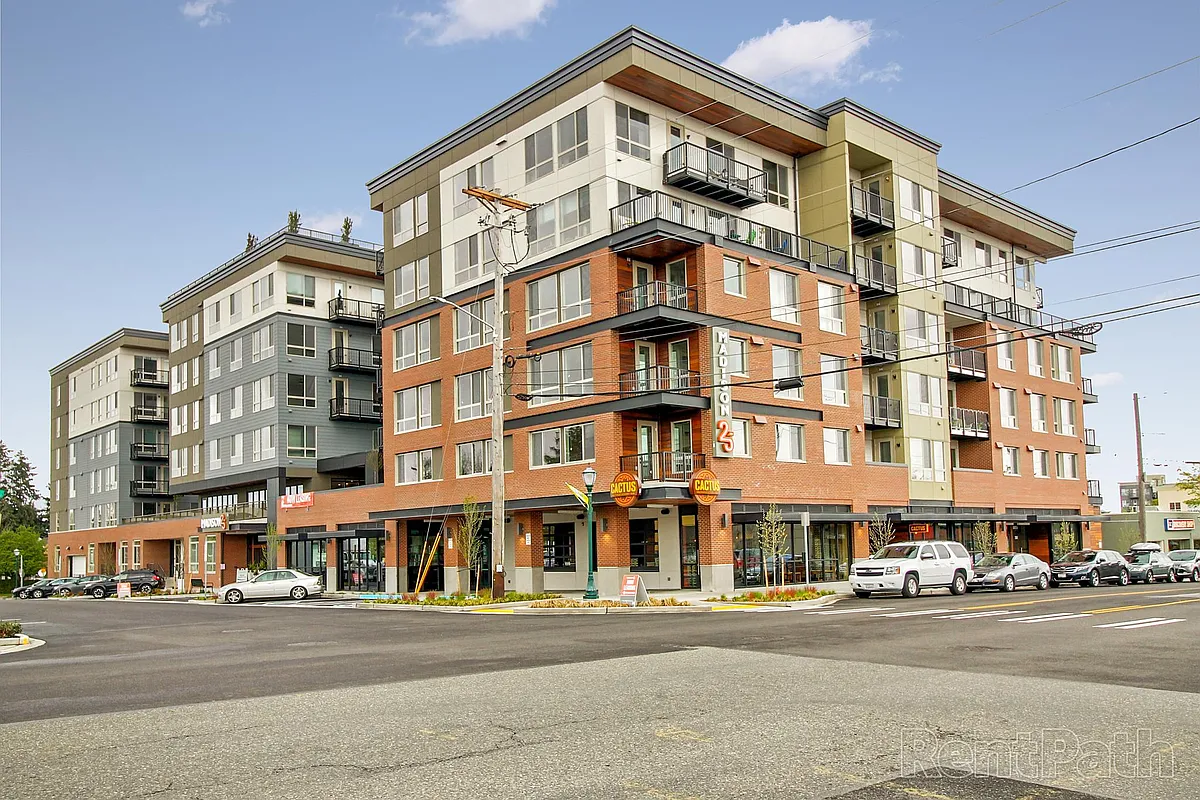 Building Photo - Madison25