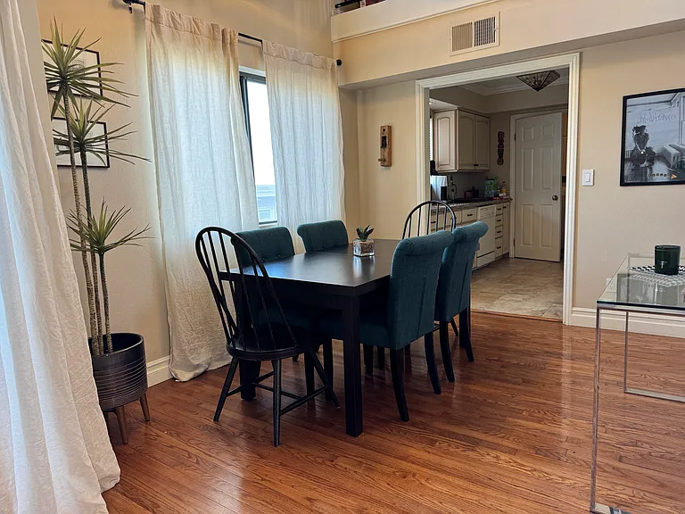 12930 Valleyheart Dr #9 — Photo 6