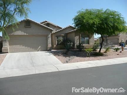 Front view
						:
						Corner lot