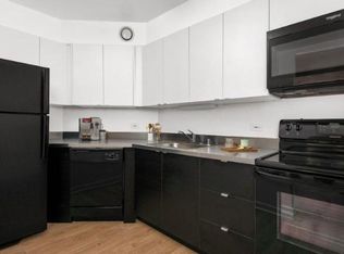 27 Concord Sq #11, Boston, MA 02118