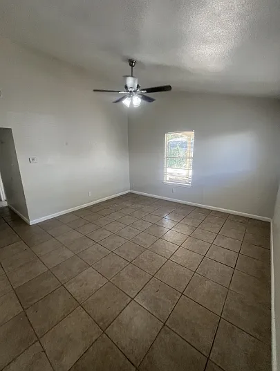 4407 Teri Rd #B — Photo 6