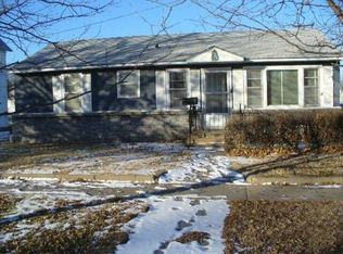 104 N Broadway St, Saint John, KS 67576