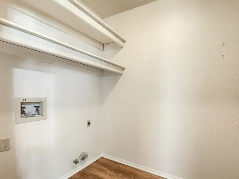2504 Howellwood Way #A — Photo 15