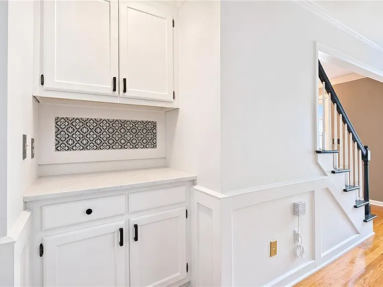 320 Derby Ridge Trce — Photo 10