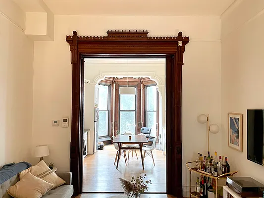 Rented by Massada Home Sales Inc | media 2