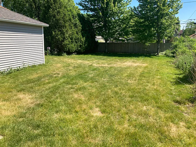1823 E Marion St — Photo 19