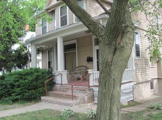305 E Locust St #3, Bloomington, IL 61701
