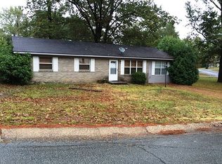 900 Fernwood Dr, Benton, AR 72015