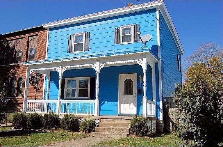 1st image of 211 Union St