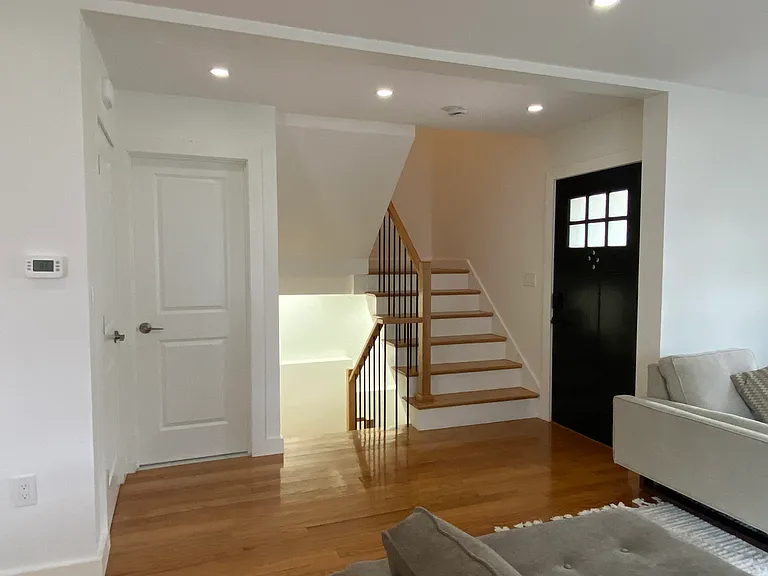 5 N Central Ave — Photo 24