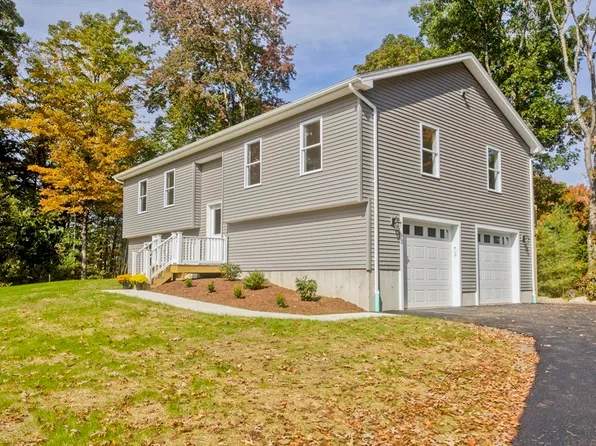 105 Daniel Shays Hwy, Belchertown, MA 01007