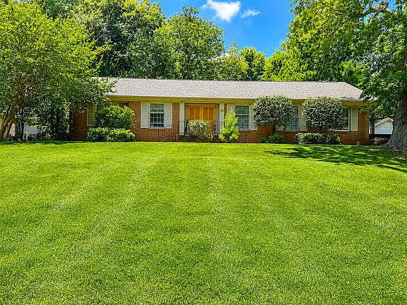 2nd image of 6716 Windyrush Rd
