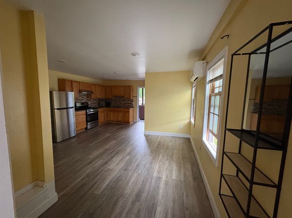 180 Olivia St #4