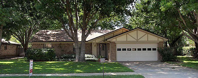 1st image of 1111 Meadowview Dr