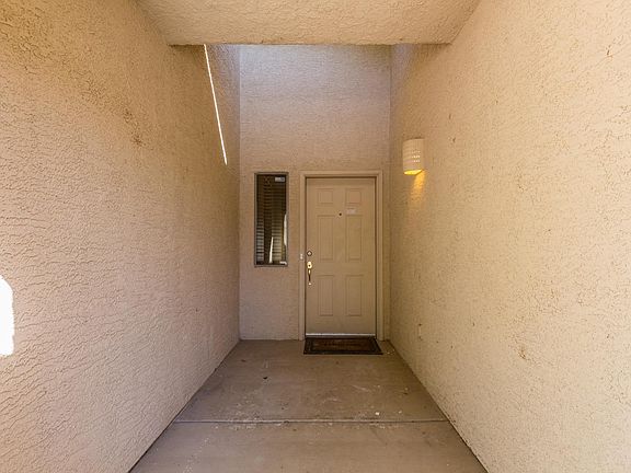4th image of 7561 S Woodbury Grove Dr
