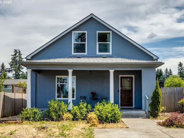 486 S Knott St, Canby, OR 97013