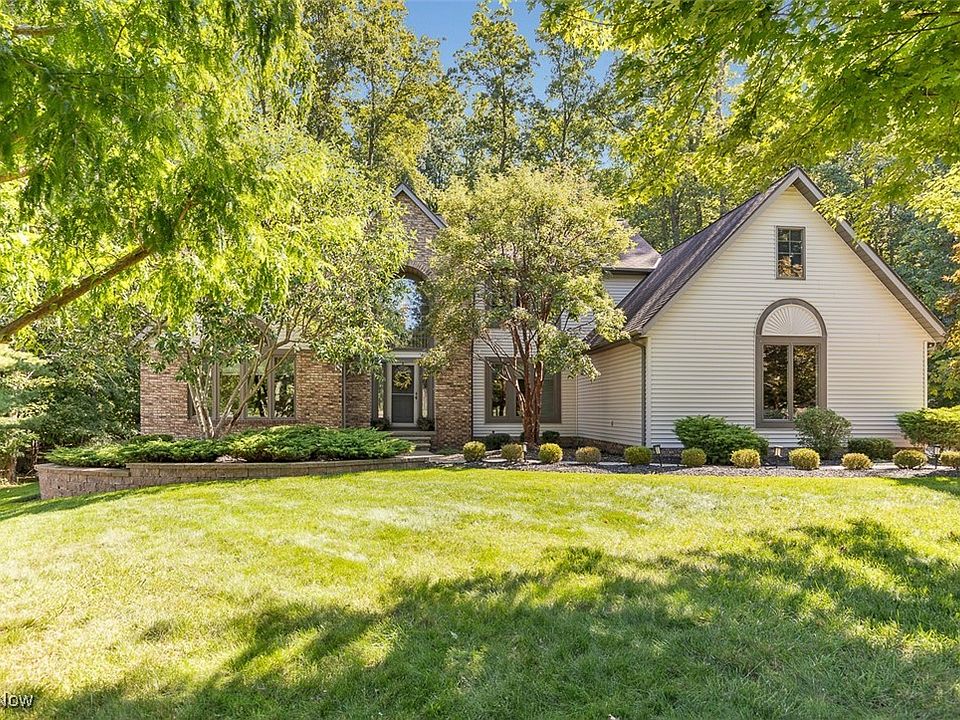 1st image of 2941 Canterbury Ct