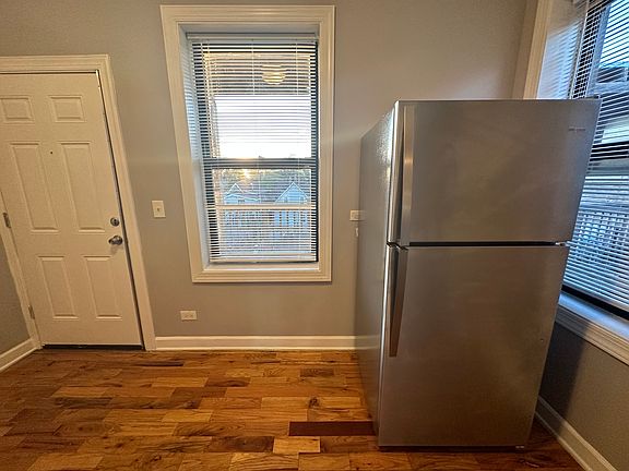 4th image of 954 N Lavergne Ave #2