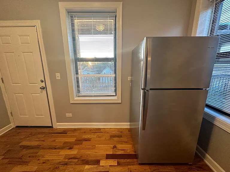 954 N Lavergne Ave #2 — Photo 4